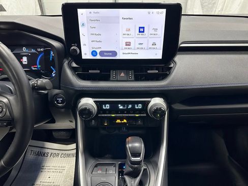 Used 2025 Toyota RAV4 XSE w/ Weather Package AWD/4WD image 25