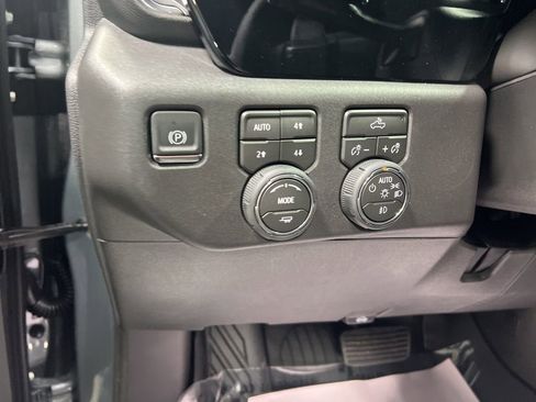 New 2026 Chevrolet Silverado 1500 LT Trail Boss w/ Convenience Package II image 30