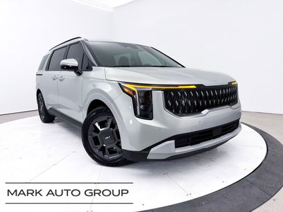 Used 2025 Kia Carnival EX