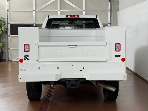 Used 2023 RAM 2500 Tradesman AWD/4WD image 4