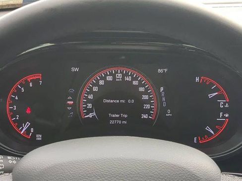 Certified 2023 Dodge Durango R/T RWD image 36