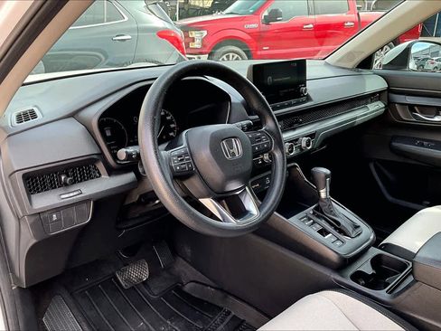 Used 2024 Honda CR-V EX image 18