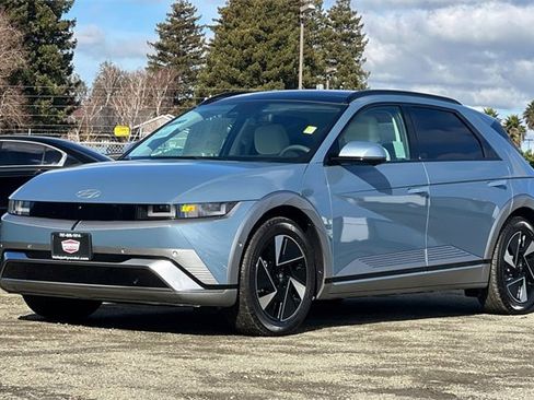 Used 2025 Hyundai Ioniq 5 Limited image 11