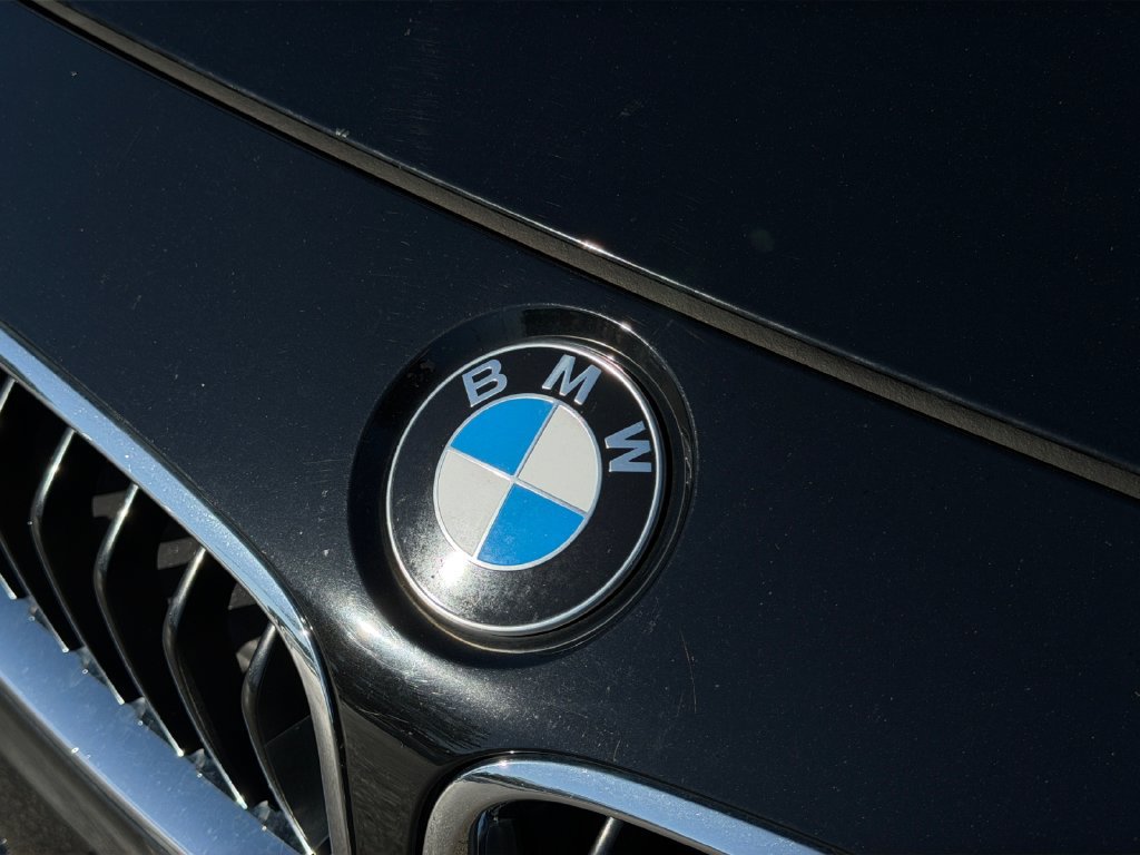 Used 2018 BMW 330i Sedan w/ Convenience Package RWD image 32