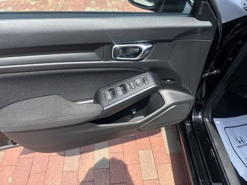 Used 2024 Honda Civic Sport image 13