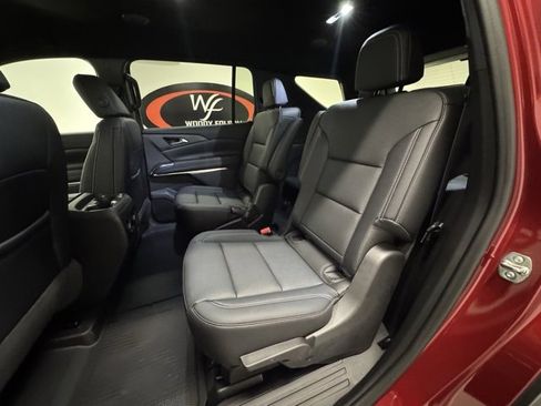 New 2026 Chevrolet Traverse LT w/ Midnight/Sport Edition image 9