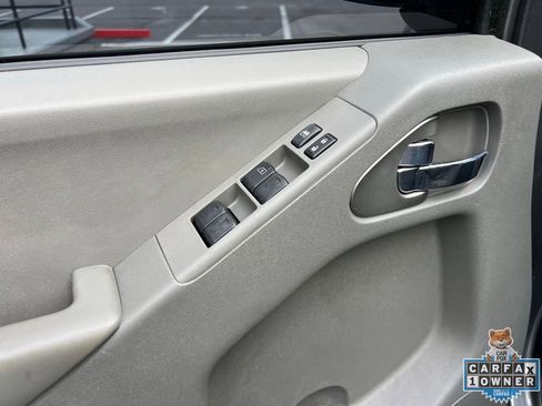 Used 2020 Nissan Frontier SV image 23