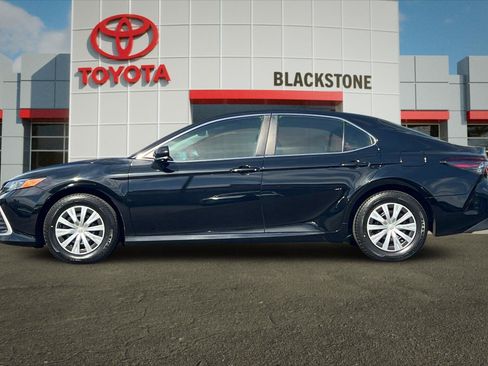 Certified 2022 Toyota Camry LE w/ Cold Weather Package FWD image 6