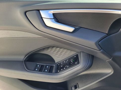 Used 2025 Audi A5 2.0T Premium w/ Convenience Package image 6