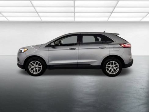 Used 2022 Ford Edge SEL w/ Convenience Package image 5