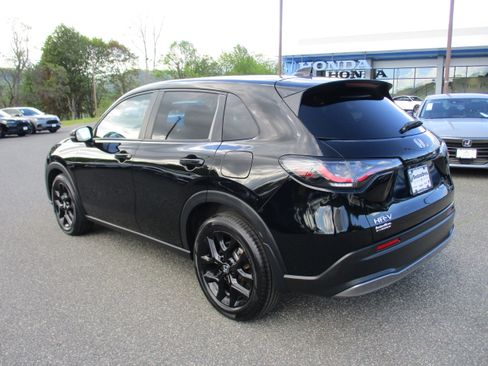 Certified 2024 Honda HR-V Sport image 7