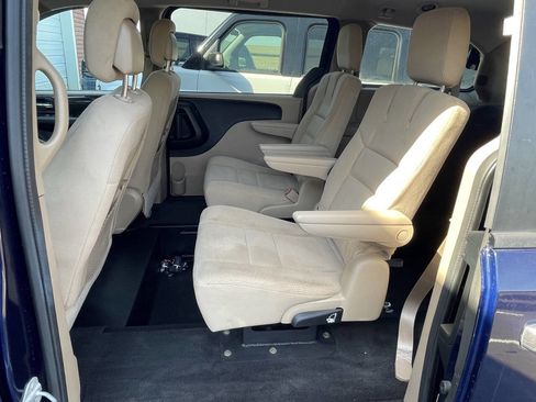 Used 2015 Dodge Grand Caravan SE w/ Quick Order Package 29E SE image 24