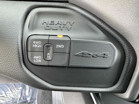 New 2024 RAM 2500 Big Horn w/ Sport Appearance Package image 22
