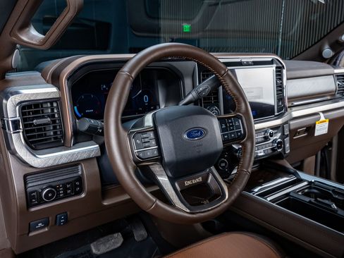 Used 2026 Ford F250 King Ranch w/ Chrome Package image 17