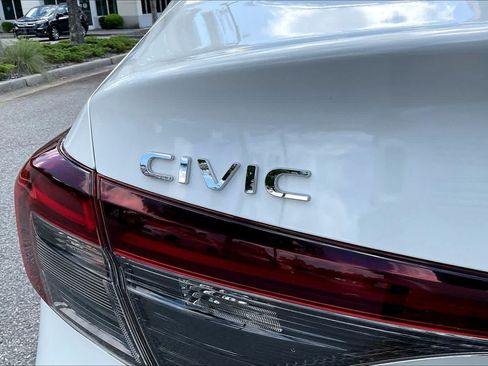 Used 2025 Honda Civic LX image 30