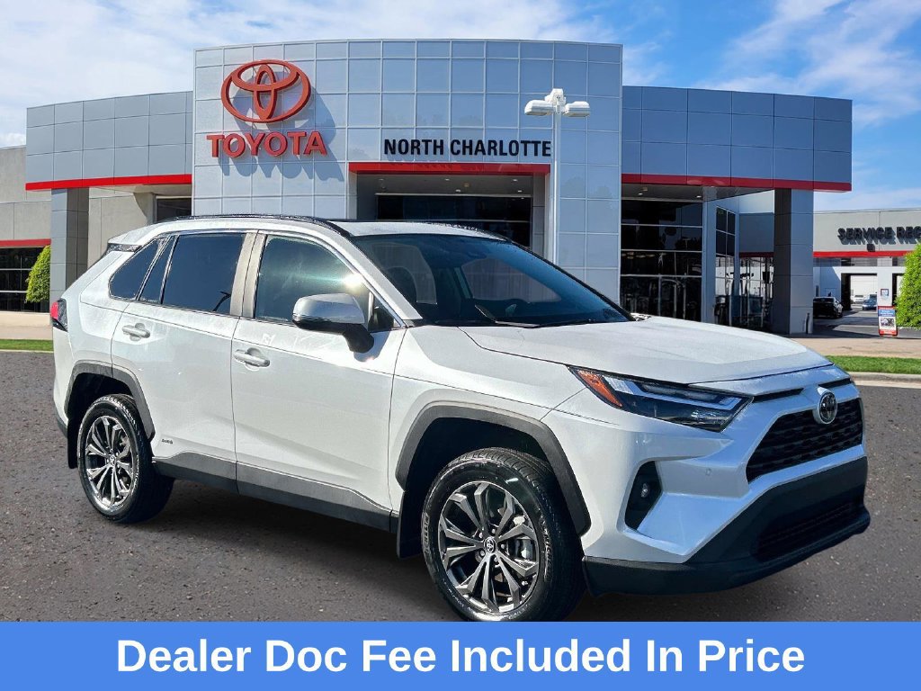 Used 2025 Toyota RAV4 XLE Premium w/ Weather Package AWD/4WD 360° Tour