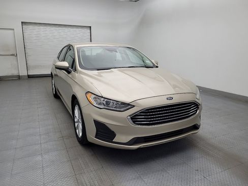 Used 2019 Ford Fusion SE image 14
