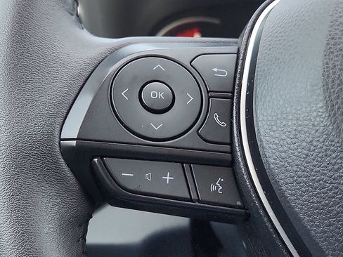 Used 2024 Toyota RAV4 XLE w/ Convenience Package FWD image 16