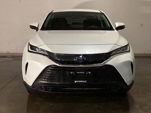 Certified 2024 Toyota Venza LE image 16