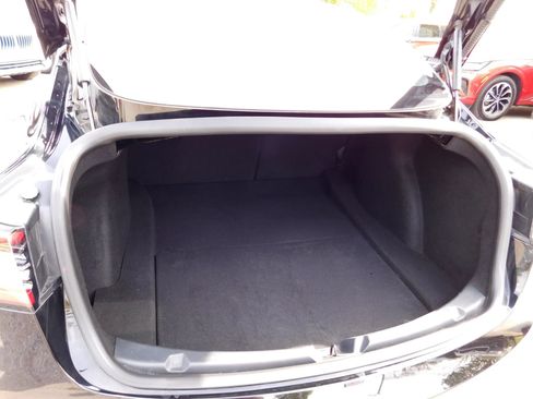 Used 2018 Tesla Model 3 Long Range RWD image 5