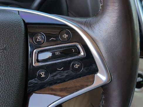 Used 2017 Cadillac Escalade Luxury image 19
