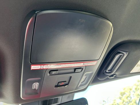 Certified 2025 Toyota Camry SE w/ Convenience Package image 30