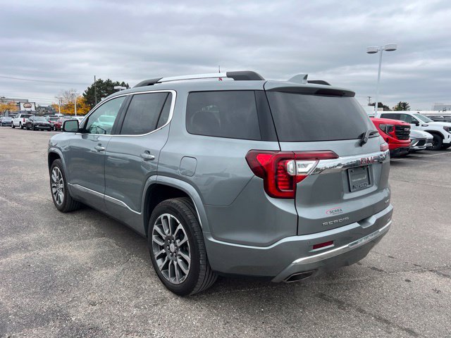 Used 2023 GMC Acadia Denali w/ Denali Ultimate Package AWD/4WD image 8