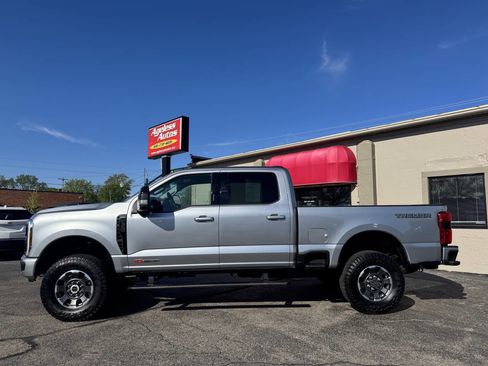 Used 2024 Ford F350 Lariat w/ Lariat Ultimate Package AWD/4WD image 23