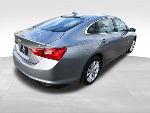 Used 2025 Chevrolet Malibu LT FWD image 8