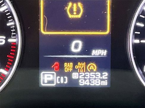 Used 2024 Subaru Crosstrek 2.5i Limited image 12