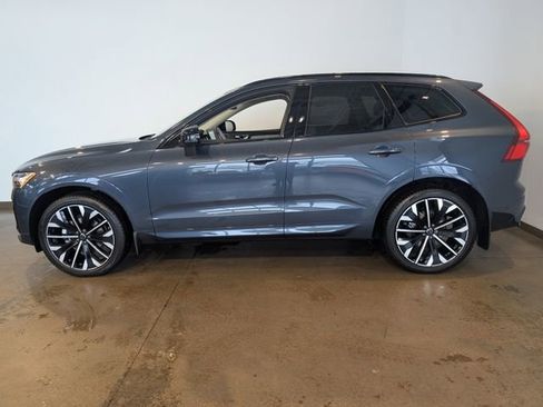 New 2026 Volvo XC60 B5 Ultra w/ Protection Package Premier image 3