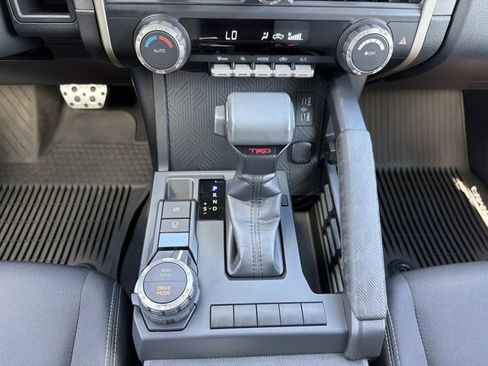 Certified 2025 Toyota Tacoma TRD Sport image 29