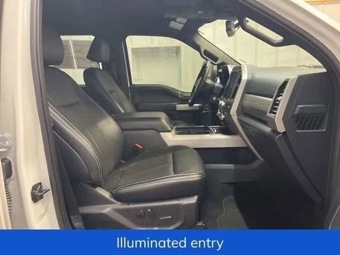 Used 2022 Ford F250 Lariat w/ FX4 Off-Road Package image 14