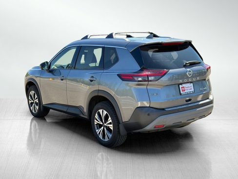 Used 2021 Nissan Rogue SV w/ Premium Package AWD/4WD image 5