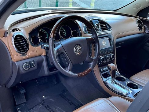 Used 2015 Buick Enclave Leather image 16