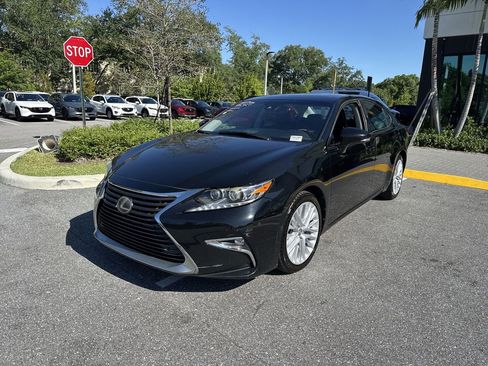Used 2016 Lexus ES 350 FWD image 9