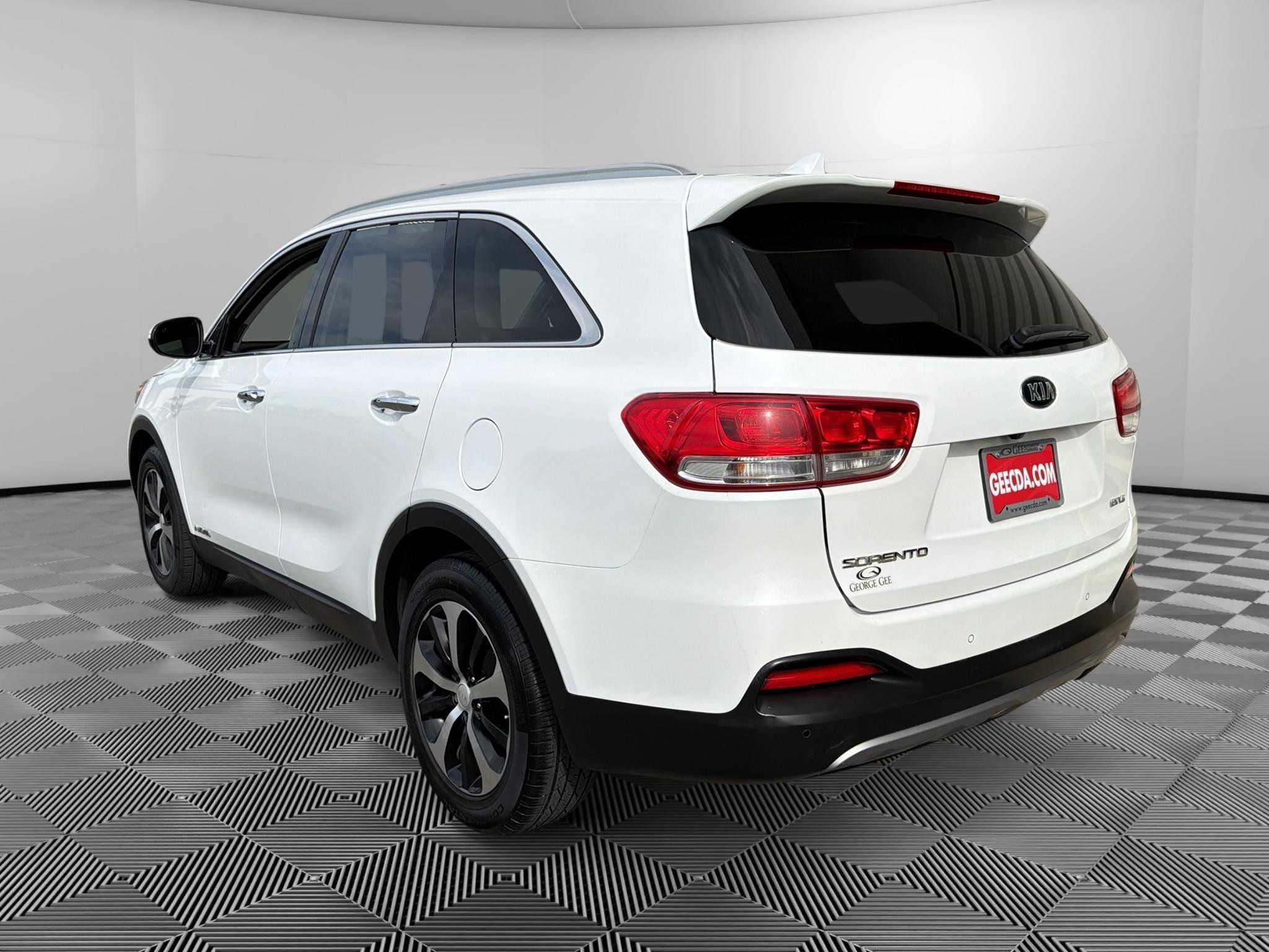 Used 2018 Kia Sorento EX AWD/4WD image 6