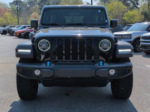 Certified 2023 Jeep Wrangler Unlimited w/ Cold Weather Group AWD/4WD image 9