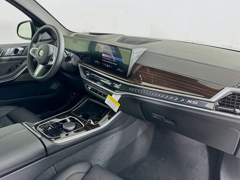 New 2026 BMW X5 xDrive40i w/ M Sport Package image 37