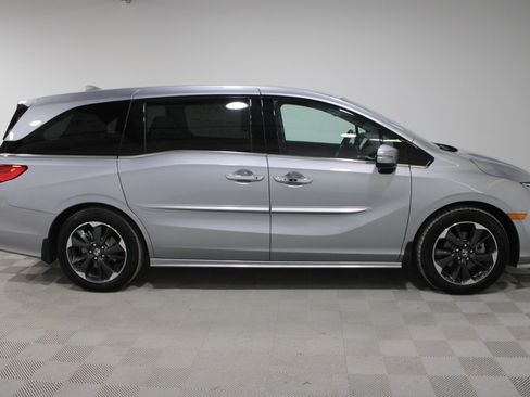 Used 2024 Honda Odyssey Elite image 28