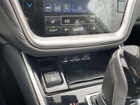 Used 2025 Subaru Outback Onyx Edition XT image 26