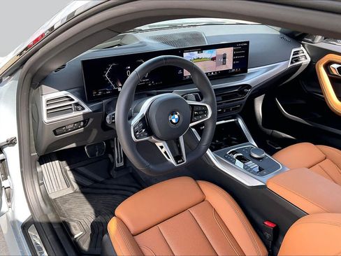 Used 2026 BMW 230i xDrive Coupe w/ Premium Package AWD/4WD image 17