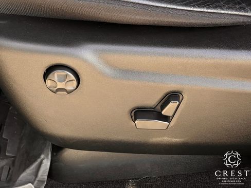 Used 2021 Jeep Grand Cherokee Limited image 25