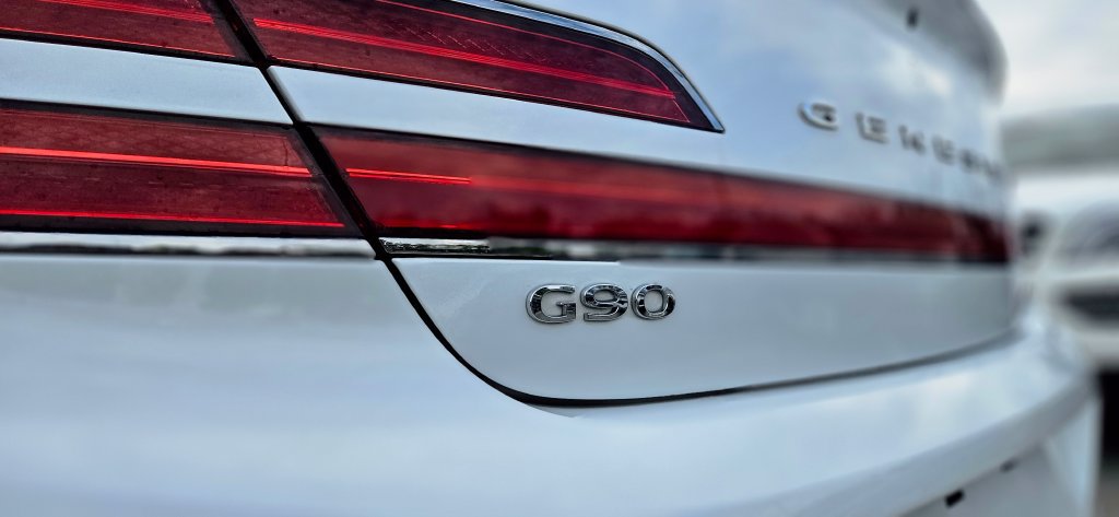 Used 2022 Genesis G90 5.0 Ultimate AWD/4WD image 8