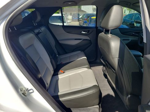 Used 2020 Chevrolet Equinox Premier image 12