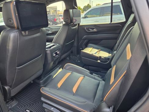 Used 2021 GMC Yukon AT4 w/ AT4 Premium Plus Package AWD/4WD image 7