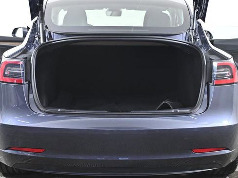 Used 2023 Tesla Model 3 Performance image 30