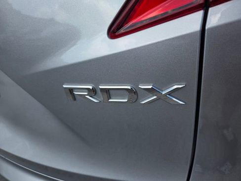 Used 2020 Acura RDX w/ Technology Package FWD image 12