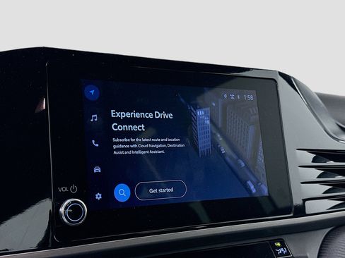 Used 2025 Toyota Camry SE image 22