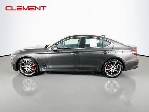 Used 2025 Genesis G70 2.5T RWD image 5